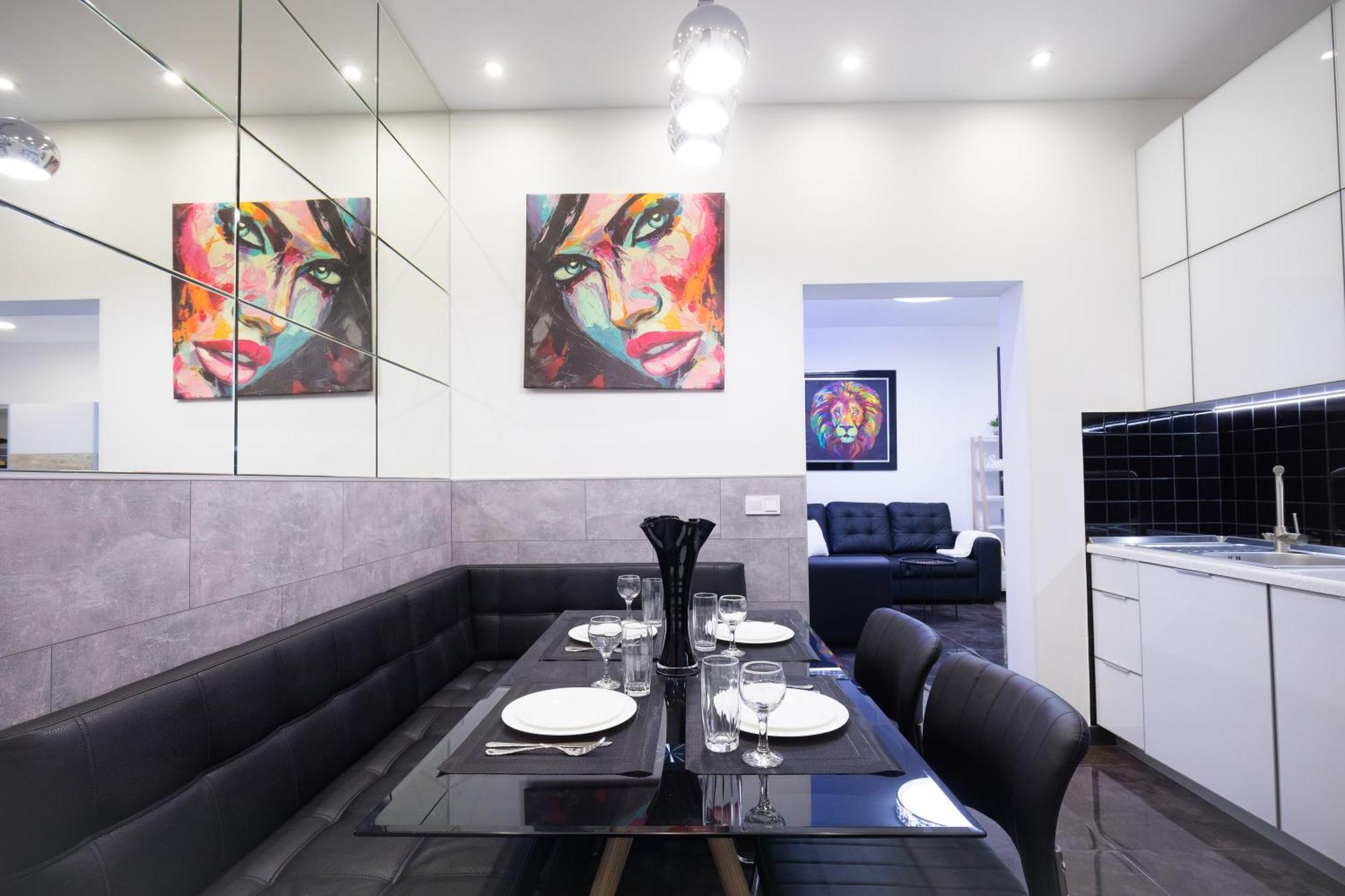 Arcadia Promenade Grand Apartments Odesa Room photo